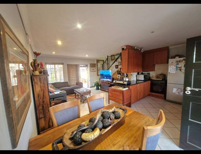 2 BEDROOM TOWNHOUSE FOR SALE IN ANNLIN